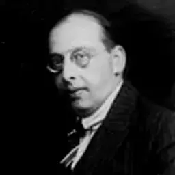Hanns Sachs, detail of the 1922 group photograph of Freud's Committee, taken by Marie Boehm of the Becker & Maass studio, Berlin